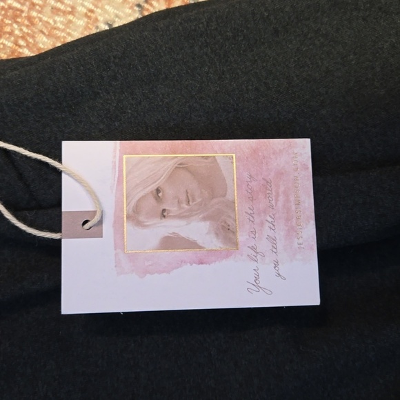 Jessica Simpson Active Back Pleated 3 Pocket Black Golf Tennis Skort - Size M - Picture 4 of 12